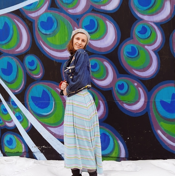 Meet your Posher, Larissa - Picture 7 of 7